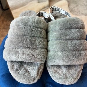 Gray UGG Fur Sliders *discolored! on the inside edges* Size 9